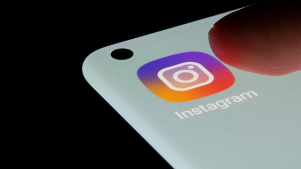 Instagram's new teen accounts add protections. Experts say it's not enough | CBC News
