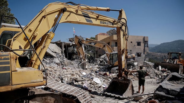 Israeli airstrike hits Hezbollah headquarters in Beirut | CBC News