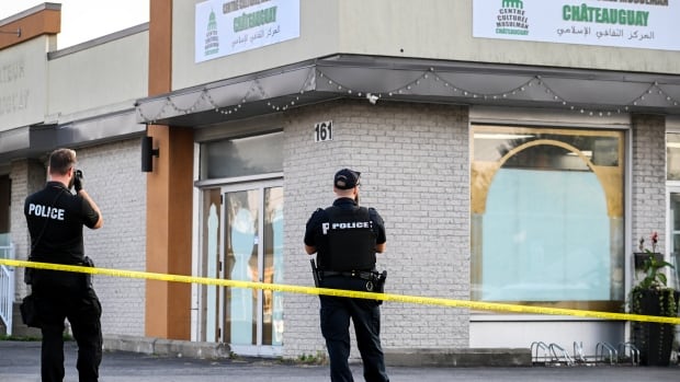 Man charged in connection with Montreal-area mosque altercation that left 3 injured | CBC News