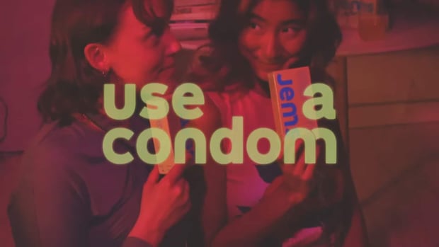 Most teens didn't use a condom the last time they had sex. That worries health officials | CBC News