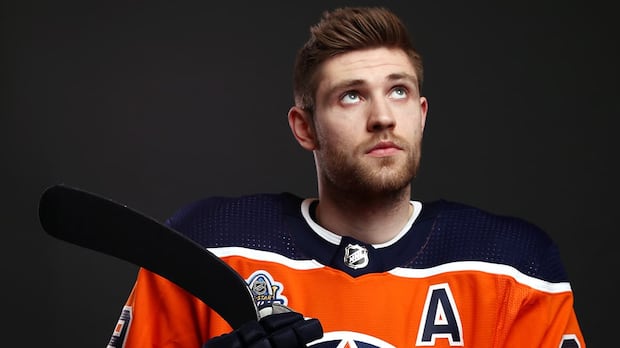 Oilers' Draisaitl will be NHL's highest-paid player in history when 8-year, $112M US extension kicks in | CBC News