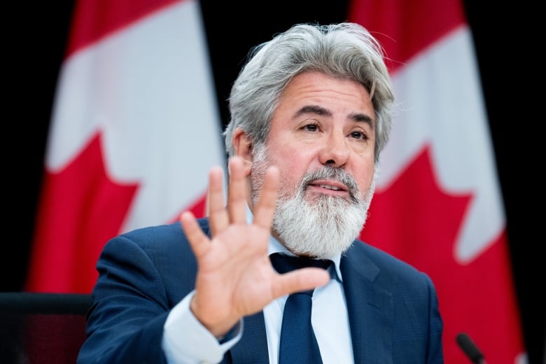 Pablo Rodriguez to resign from cabinet, seek Quebec Liberal leadership: sources | CBC News