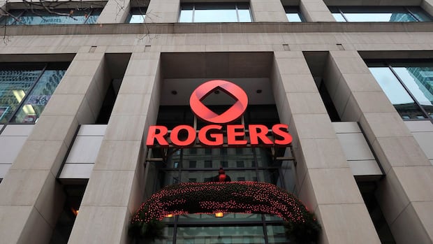 Rogers to become majority owner of MLSE after buying Bell's stake for $4.7B | CBC News