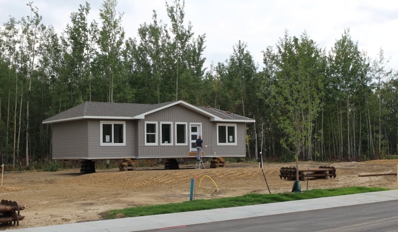 The oilsands, the housing crisis next door and a new partnership to bring about change | CBC News