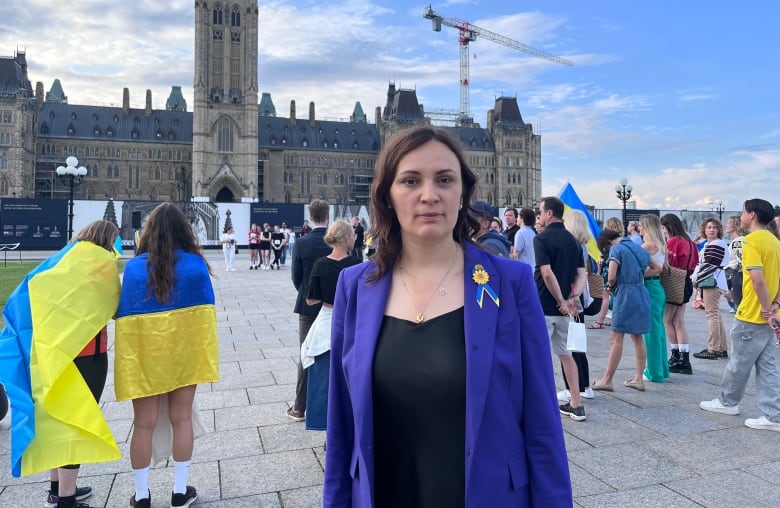 Ukraine desperately needs surplus Canadian armour, ambassador tells MPs | CBC News