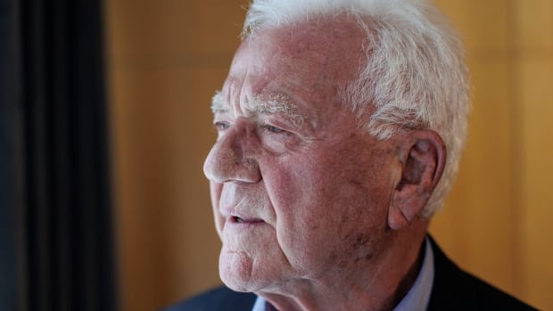 Frank Stronach's sex assault case put over until Nov. 4, set to move to Toronto | CBC News