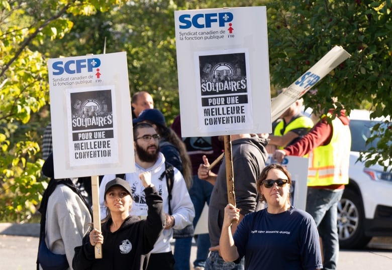 Montreal port strike ends, but tensions linger over prolonged strike in U.S. | CBC News