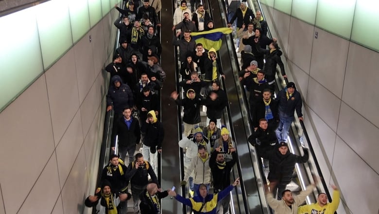 A clearer picture is slowly emerging of the violence involving soccer fans in Amsterdam