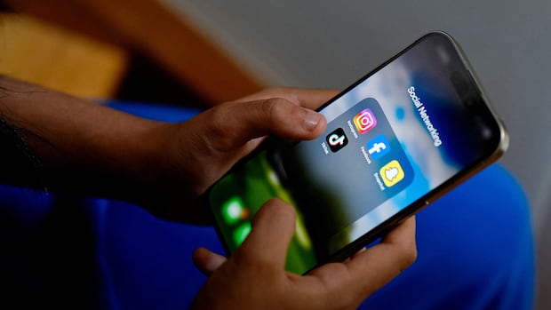 Australia is banning social media for those under 16. Is it a solution for Canada
