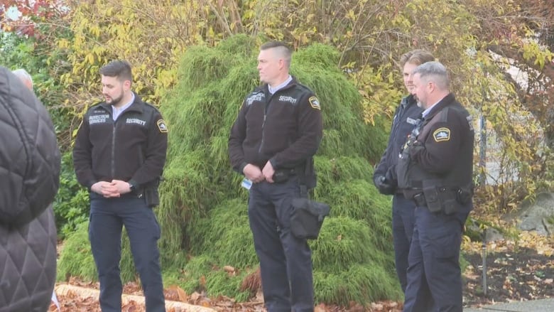 Doctors met by security as they set up unsanctioned overdose prevention sites at Vancouver Island hospitals