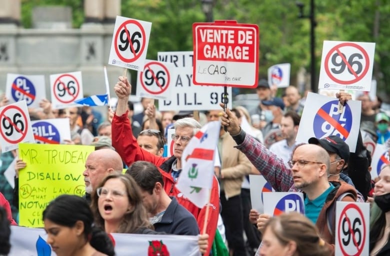 Quebec mayor says 'one-size-fits-all' language law isn't right for his town where French is thriving