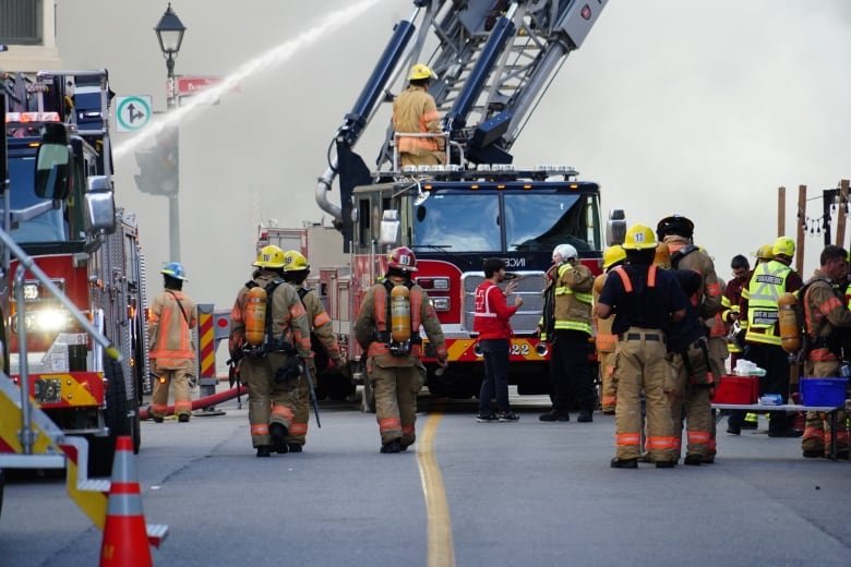 Tests show high level of 'forever chemicals' in Montreal firefighter bunker gear
