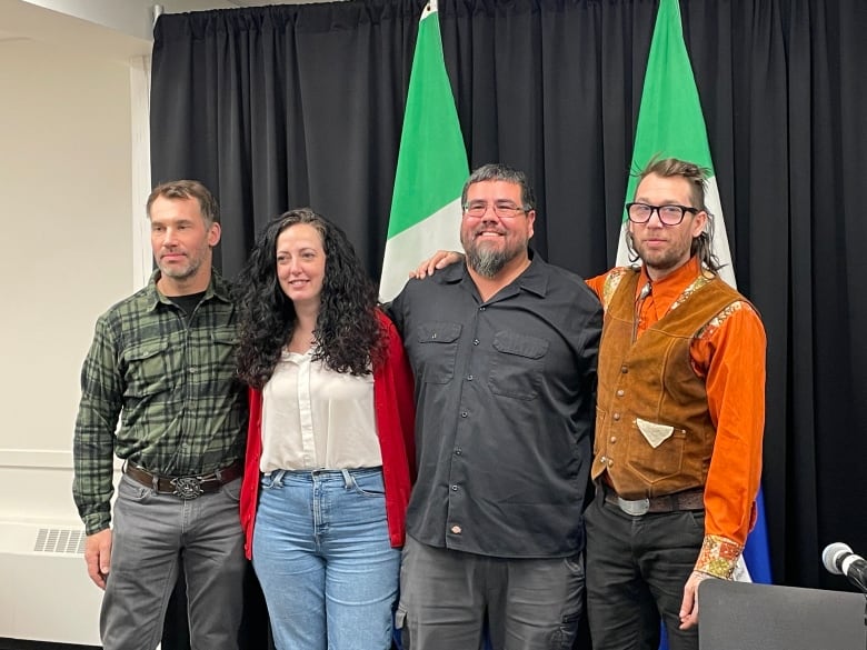 Yukon amends its Municipal Act to offer alternative to oath of allegiance