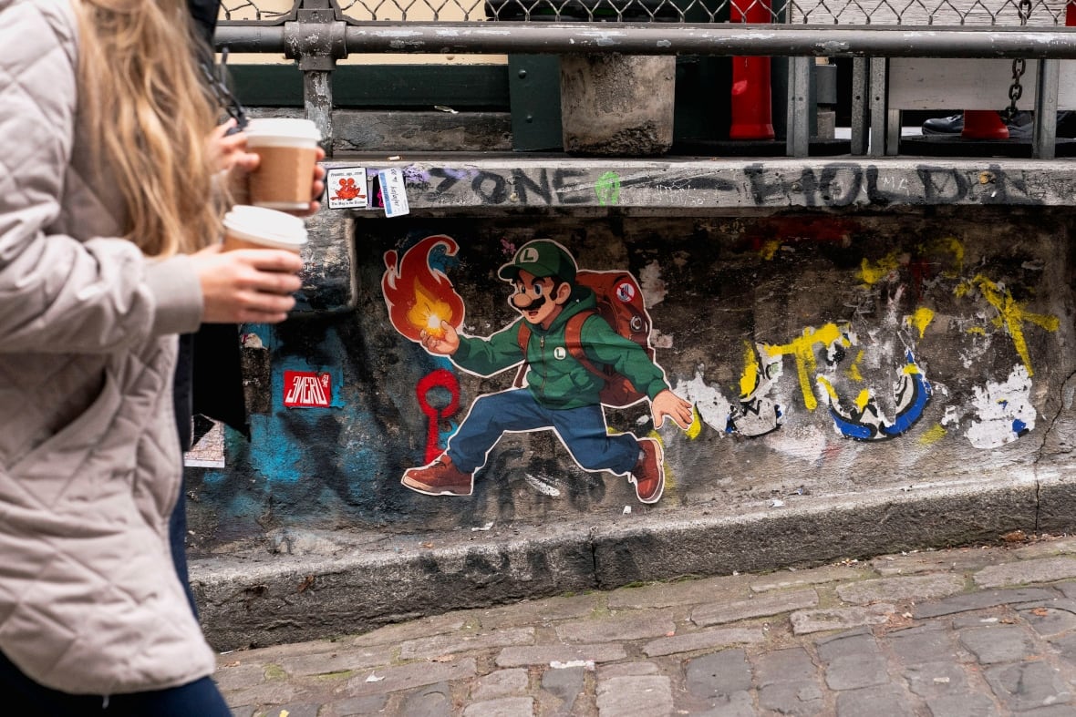 3 reasons behind the unsettling glorification of Luigi Mangione