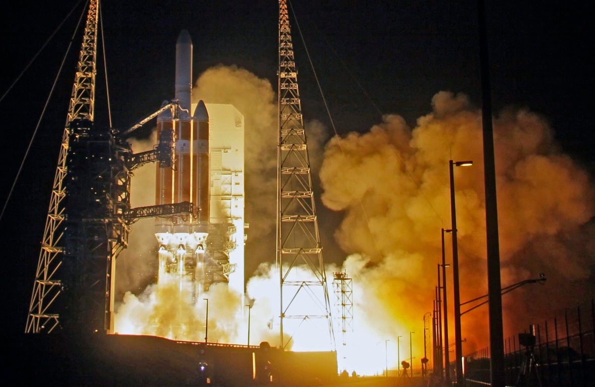 NASA probe expected to make history with closest approach to the sun