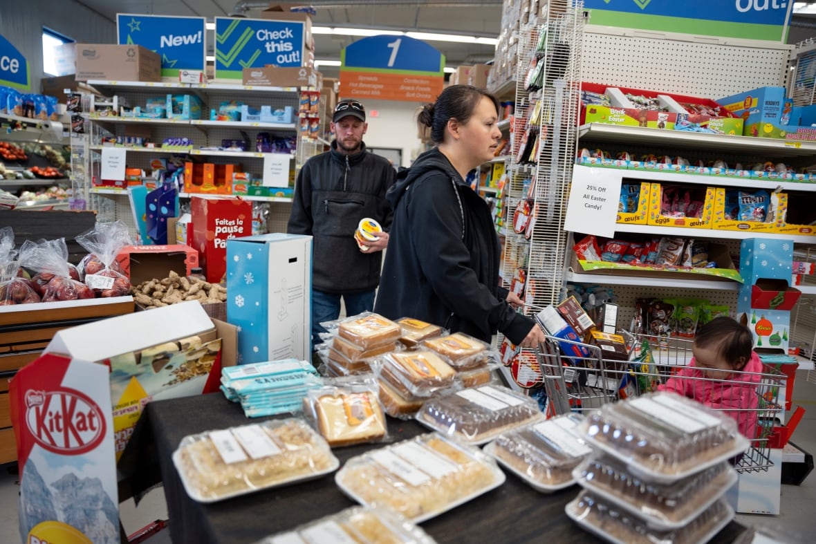 Northern stores 'absolutely not' hiking food costs when federal funding arrives, says CEO