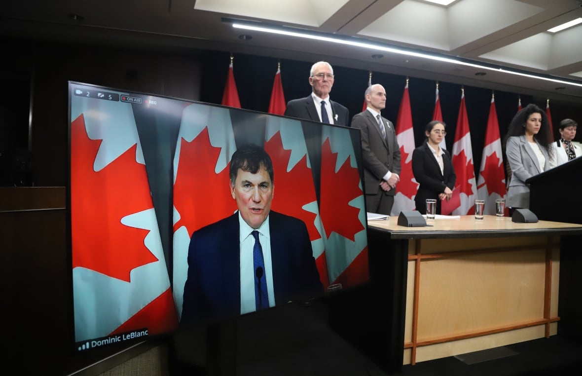 Ottawa quietly expands gun buyback program to include parts