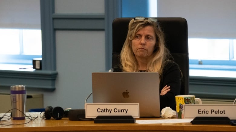 Ottawa's auditor general finds landlords and city housing worker 'kickback scheme'
