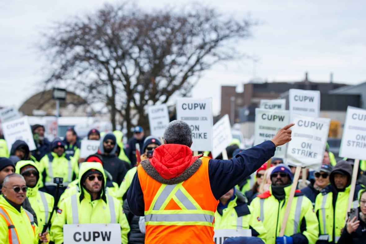What happens now with your mail? Canada Post said clearing backlog will 'take some time'