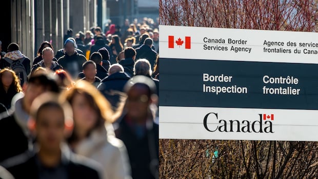 Canada's acceptance of refugee claims has ballooned â more for some countries than others