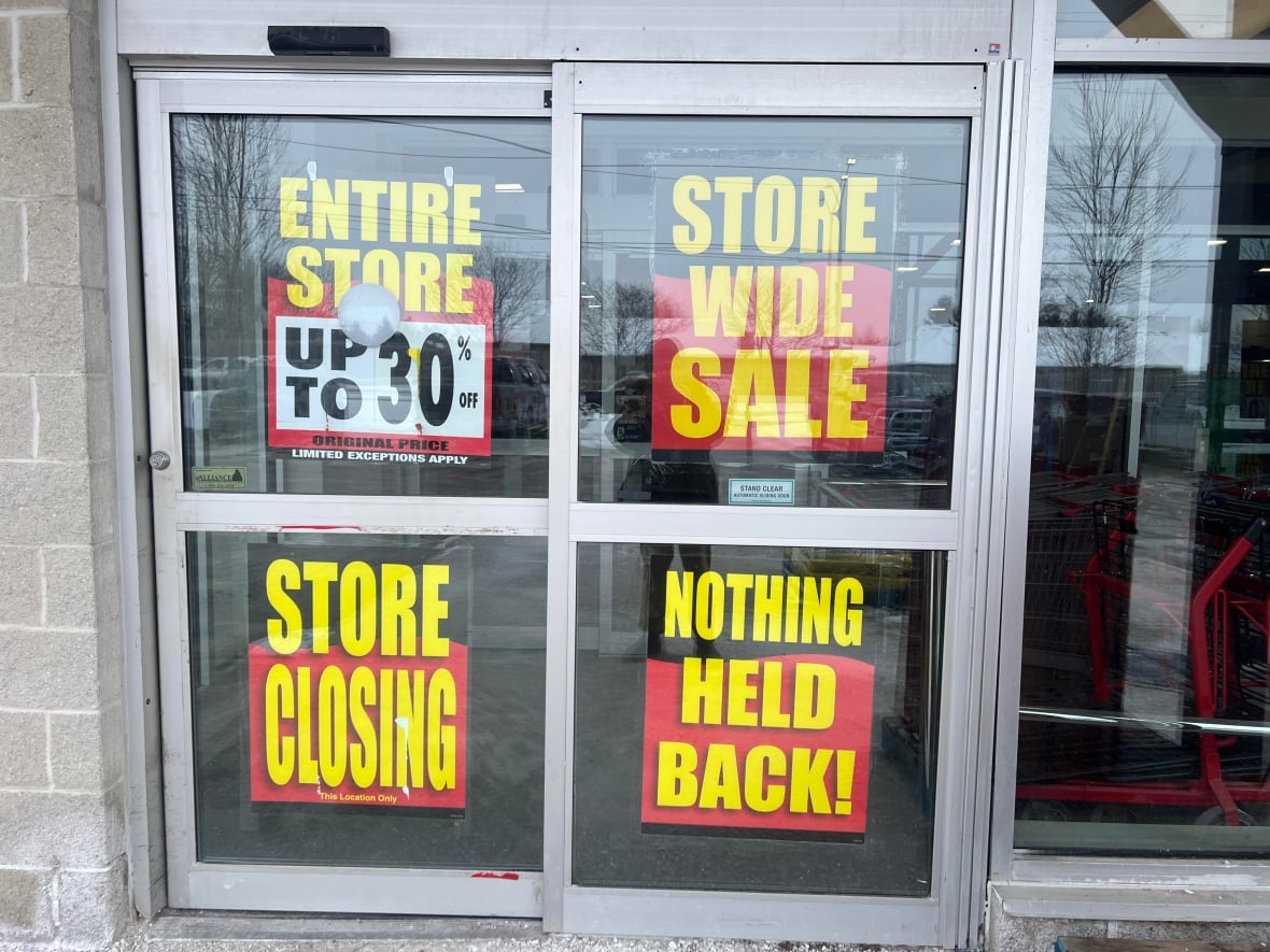Canadian farm goods retailer Peavey Mart closing all stores