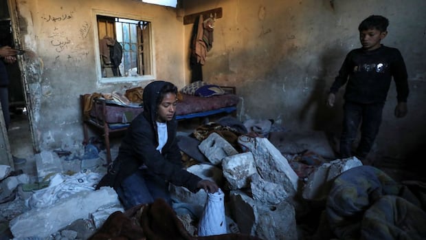 Negotiators hoping to finalize details in Israel-Hamas ceasefire deal