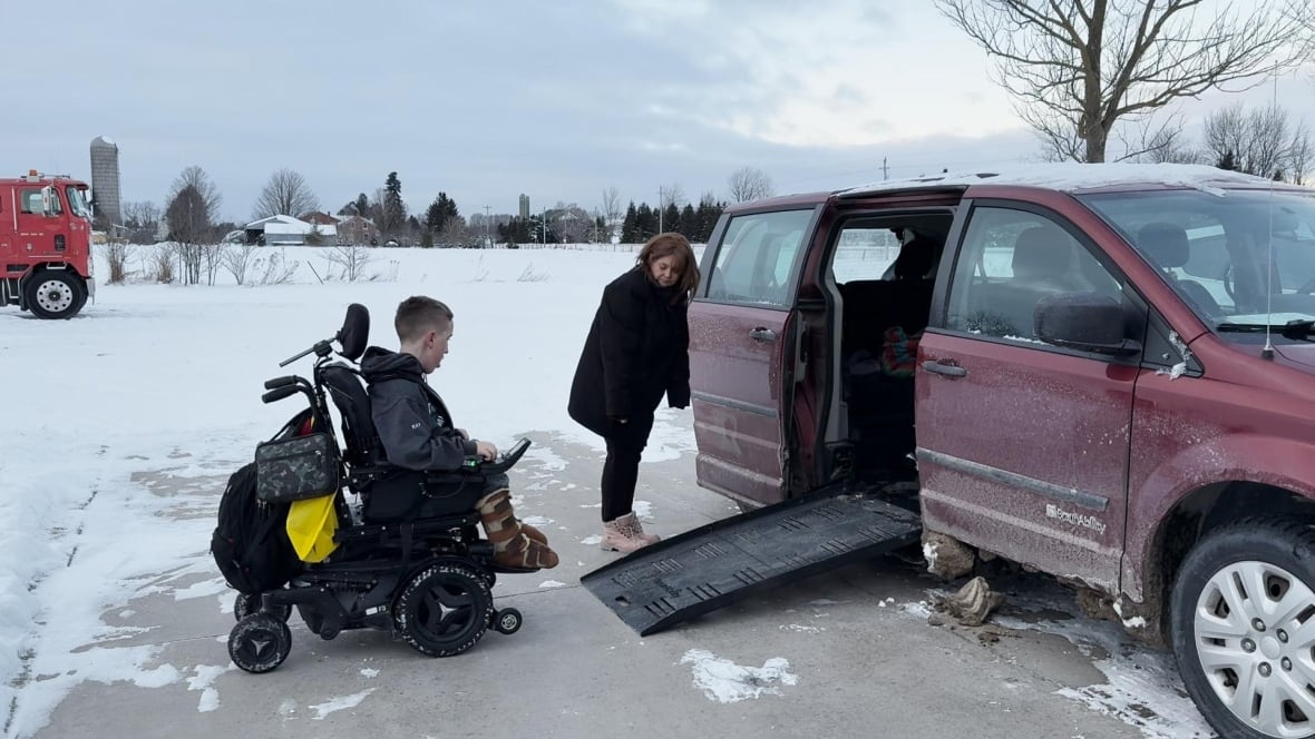 Ontario teen sells copies of his 1st cookbook so family can buy new van to fit his wheelchair