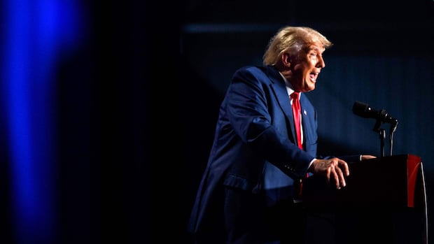 U.S. special counsel investigating Trump resigns after submitting report