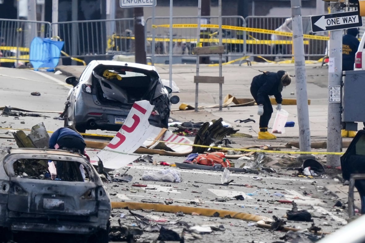 Air ambulance crash kills 7 in Philadelphia, including child being flown home to Mexico