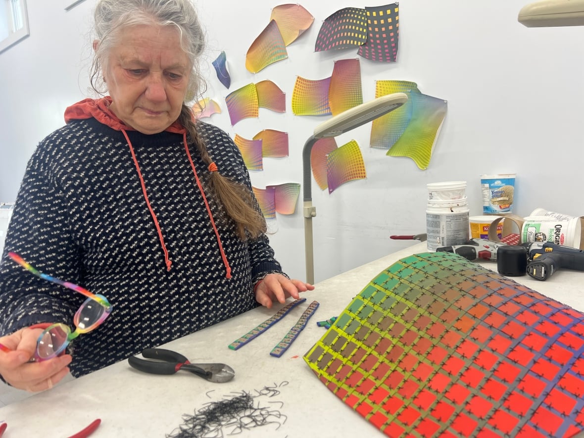 An Ontario teacher found works of art in the bargain bin. So she set out to find their creator