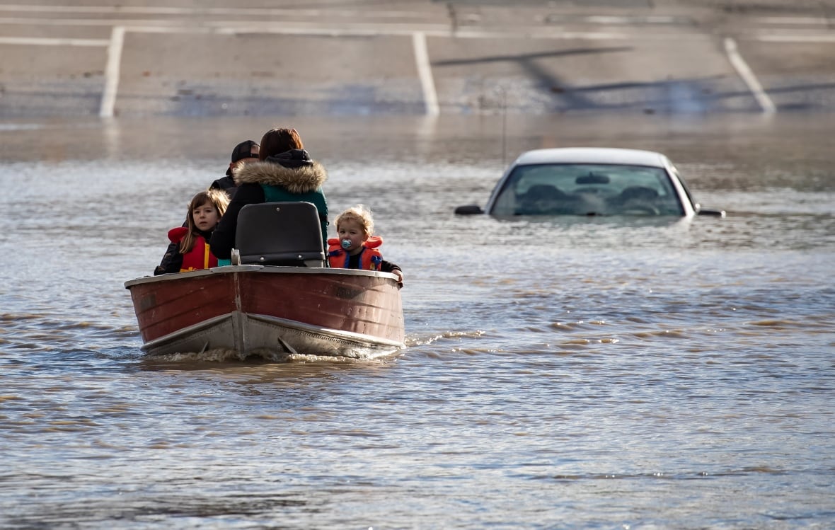 Canada is pushing to build more homes. Many could end up in the path of floods, fire, report warns