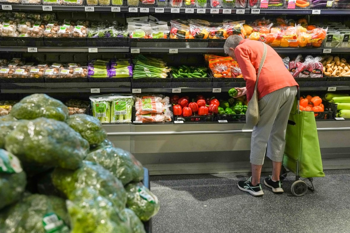 Emboldened consumers buy Canadian amid trade war with U.S.