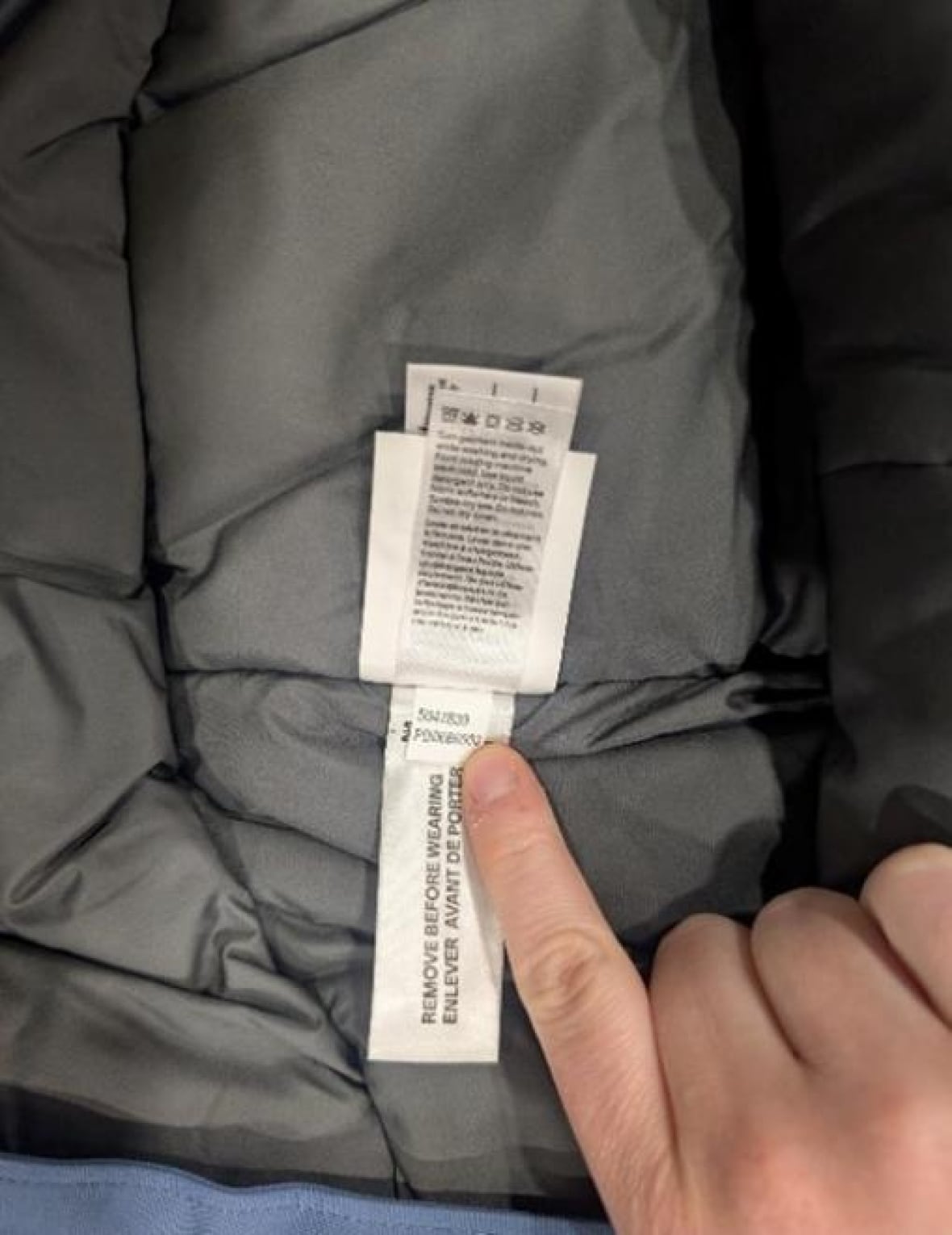 MEC recalls 2 types of children's snowsuits over mould concerns