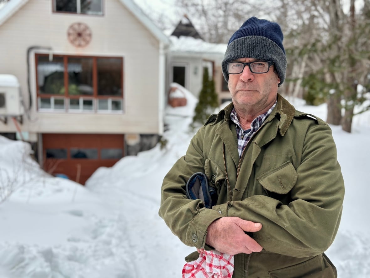 P.E.I. man refuses to pay his power bill until Maritime Electric can explain why it's so high