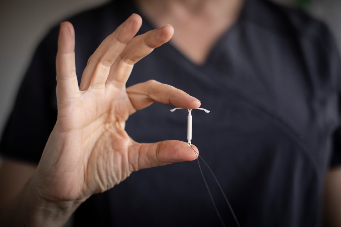 32,000 Manitobans accessed birth control in 1st months of province's free contraceptive plan