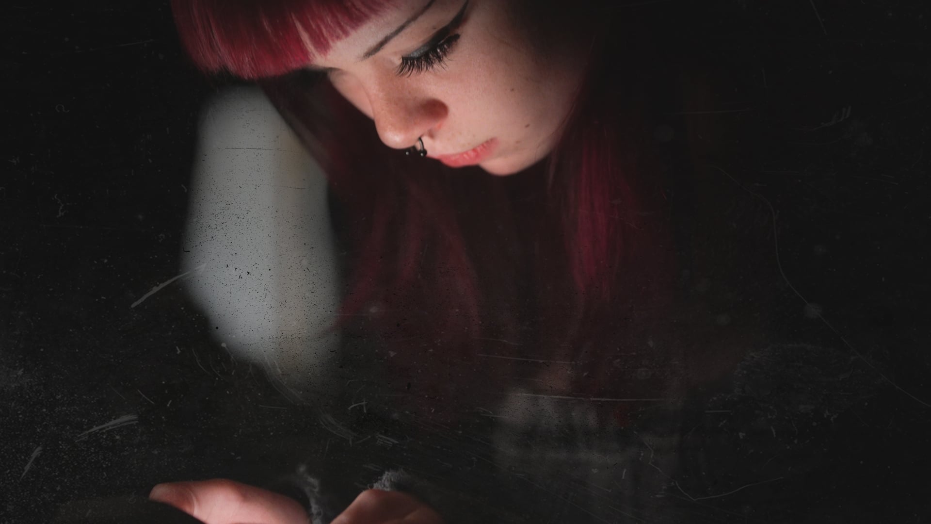 Alberta teen exploited by extremist network says RCMP only spoke to her after FBI reached out