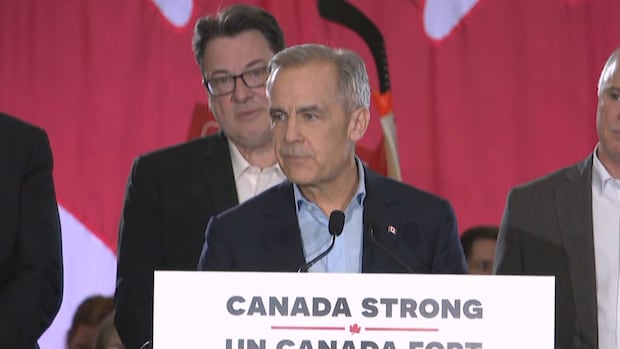 Carney acknowledges protesting N.L. fish harvesters during 1st campaign stop