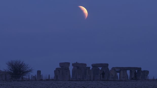 IN PHOTOS | See rare 'blood moon' during total lunar eclipse