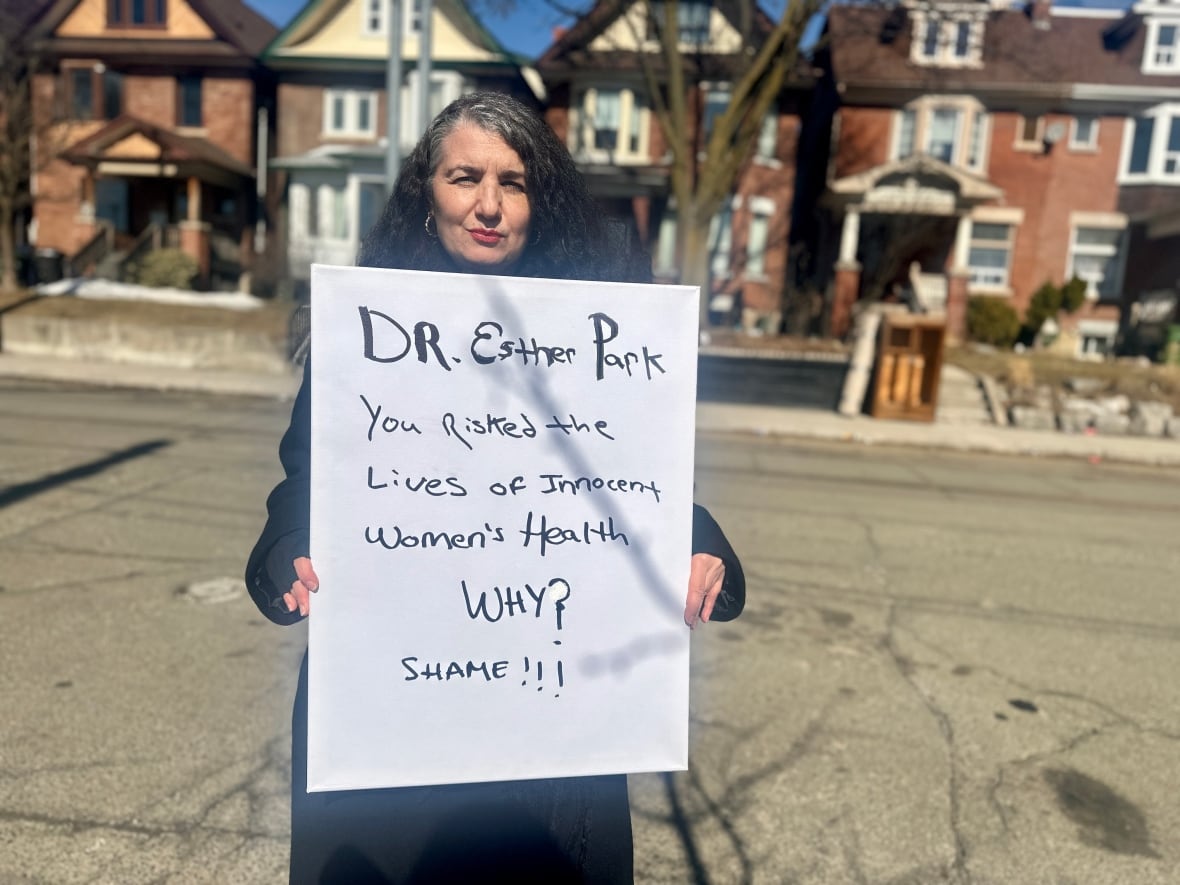 Patients of Toronto gynecologist linked to infection risk say they flagged negative experiences years earlier