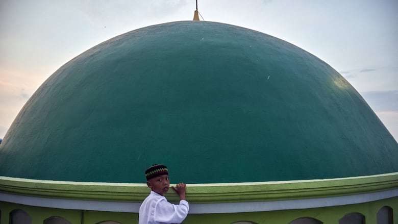 Ramadan in pictures: Special prayers, blessings and more