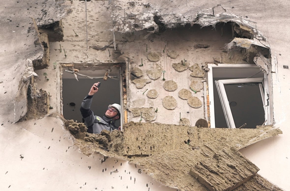 Ukraine strikes Moscow in biggest drone attack on Russia's capital