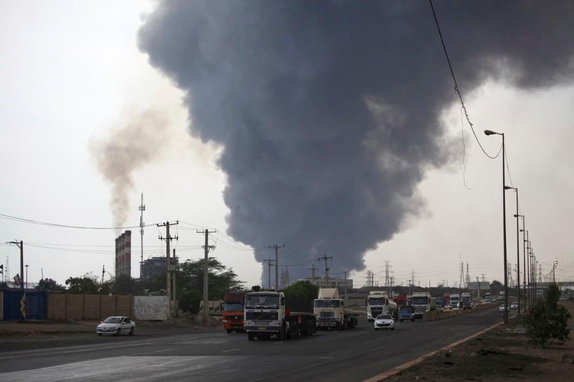 At least 14 killed, hundreds injured in explosion at Iranian port