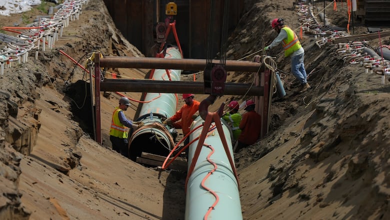 Election reignites pipeline politics