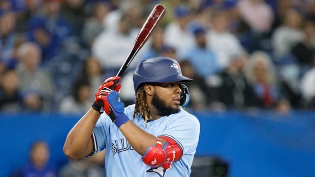 Guerrero Jr. celebrates becoming 'a Blue Jay forever' after inking historic extension