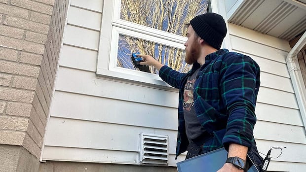 How much greener did Canada's homes get? Report takes a closer look at federal rebate program