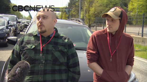 Hundreds of Americans accept B.C. man's social media invite to visit Canada