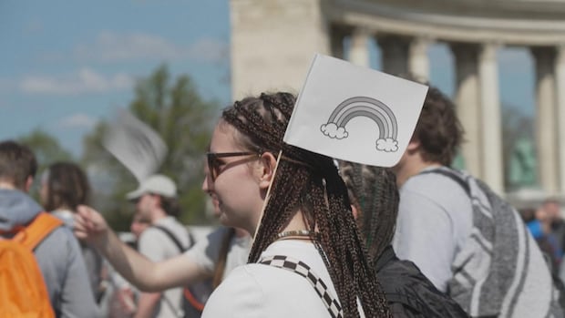 Hungary's parliament amends constitution to ban 2SLGBTQ events
