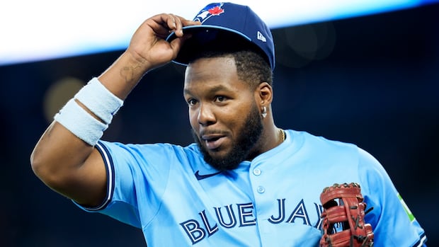 Jays, Vladimir Guerrero Jr., agree to 14-year, $500M US extension: reports