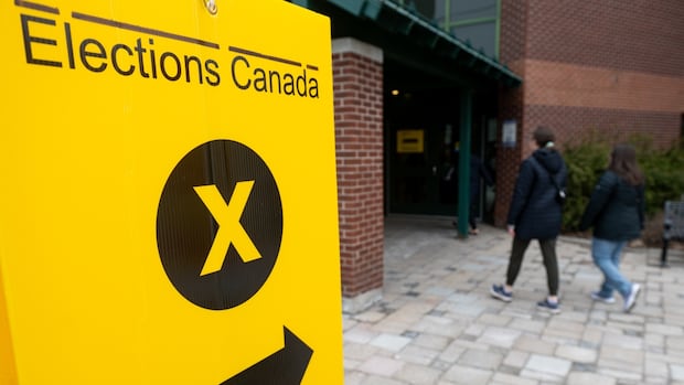 Pen or pencil? Elections Canada says it doesn't matter when casting a ballot