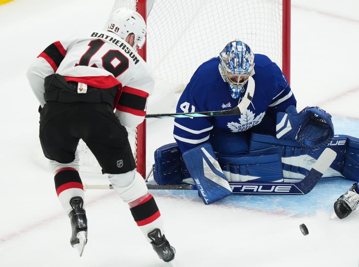 Senators beat Leafs to stave off elimination again, cut Battle of Ontario deficit to 3-2